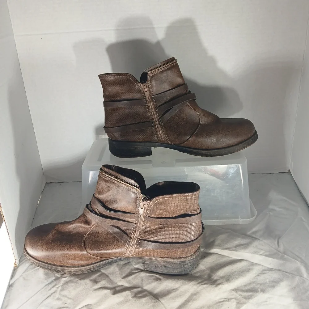 Maurice Cameron Ankle Boots 10 Brown Moto Strappy Textured Boots Boho Distressed